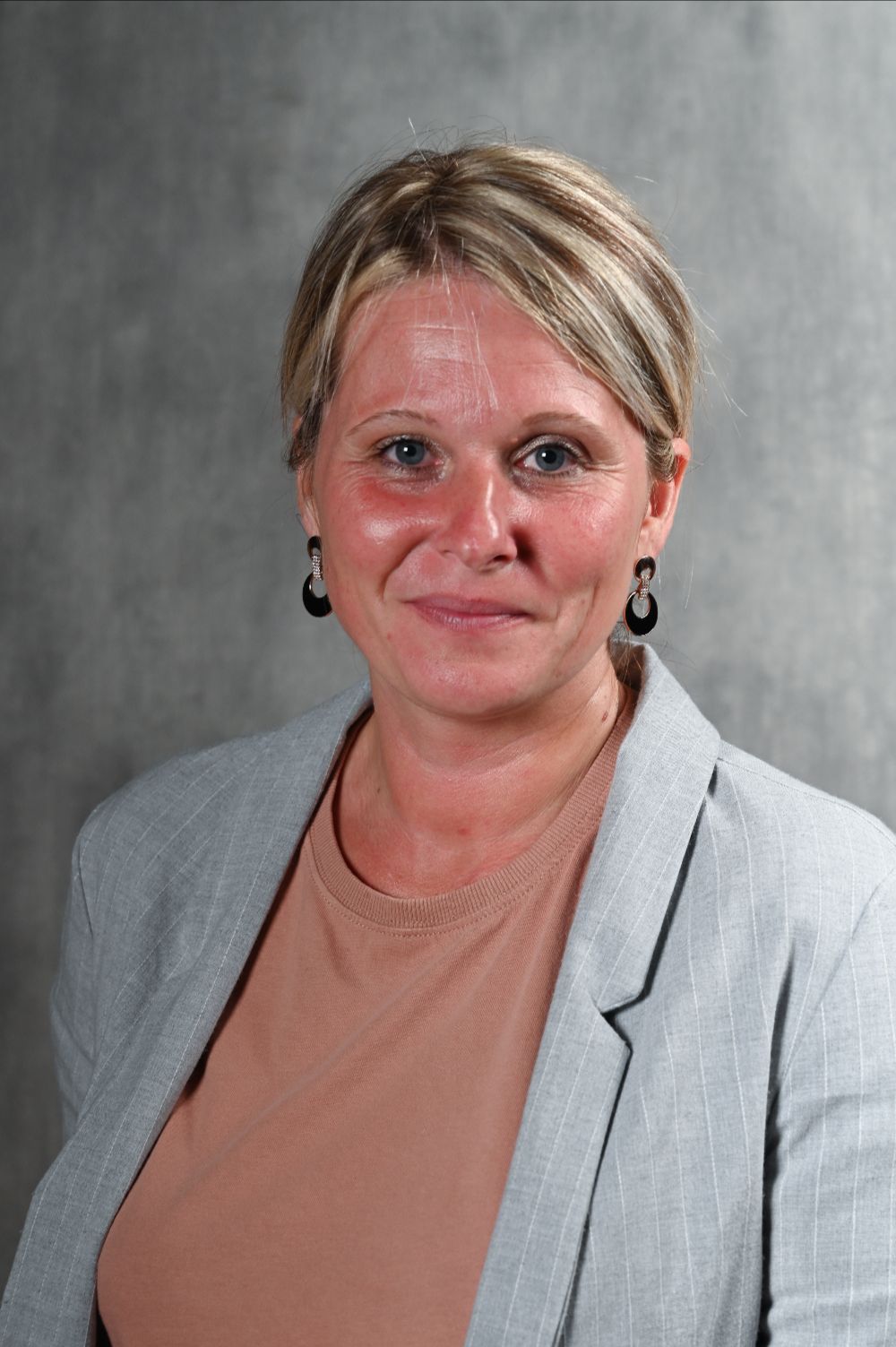 CAROLINE IMIRA